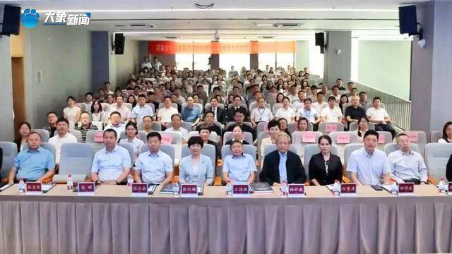 首批5000萬(wàn)注入<strong></p>
<p>高性能磁鐵
</strong>！高性能醫(yī)療器械創(chuàng)新大會(huì)在鄭州召開(kāi):高性能磁鐵
